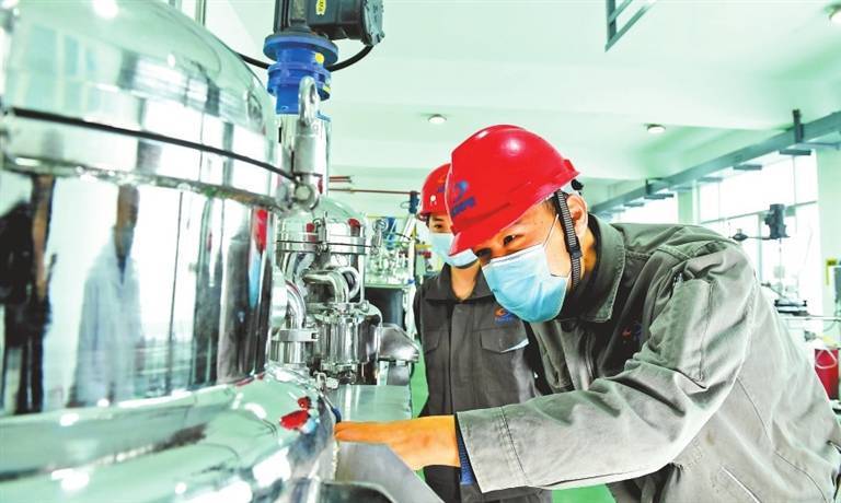 工業(yè)澎湃新動能 濮陽生物基材料技術(shù)研發(fā)引領(lǐng)產(chǎn)業(yè)綠色轉(zhuǎn)型